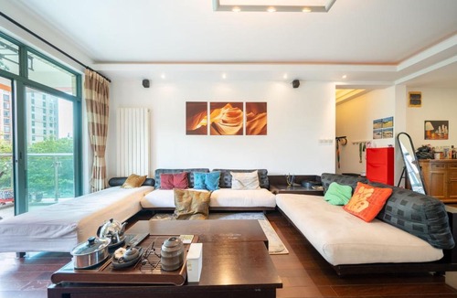 Pudong House | Shanghai New International Expo Center Hanzhiju Apartment