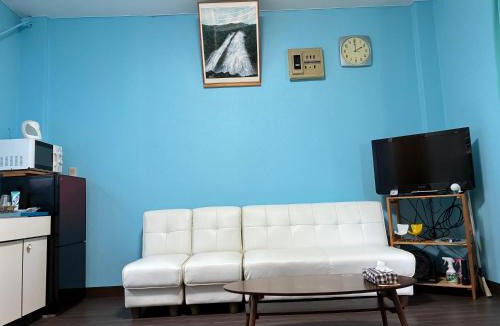 Miyanoura Apartment | Shiratani Base Yakushima Near Supermarket & Restaurants