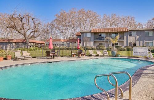 Pleasanton House | Shop, Hike & Sip Wine: Pleasanton Gem w/Balcony!