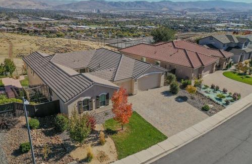 Northeast Reno House | Sierra Vista Retreat - Reno Tahoe