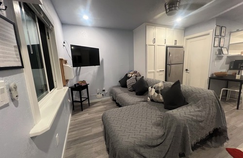 Castle Park House | Simple, Central, & Private 2BR in Chula Vista