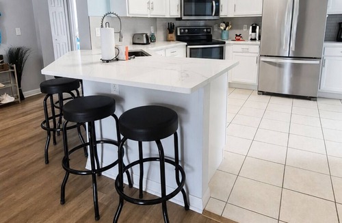 Haines City House | Single-story home with private pool, wifi, central AC, WD and full kitchen