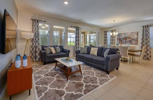 Loughman House | Solterra Resort villa 6 Bedrooms Pool spa Disney Family Vacation Offer