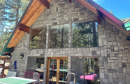 Christmas Valley House | South Lake Tahoe River Front Home on 1 Acre Camp Dirtyshirt