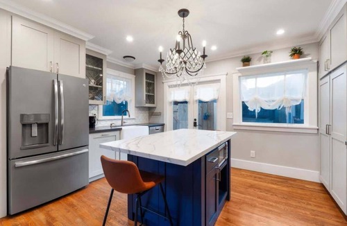 South Park House | South Park Home + Studio | Walk to Balboa