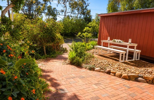 South Park Cottage | South Park Pet Friendly Gem – Walk to Cafes, near Balboa Park/Zoo & Downtown
