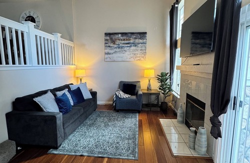 North San Jose House | Spacious 3BR San Jose Townhome Ideal for Families & Business near Levis Downtown