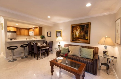 Hermosa Village House | Spacious home in Anaheim 2bedrooms,2.5bathrooms -Ideal for corporate housing