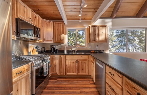 Carnelian Bay House | Spacious, newly remodeled, perfect location w/BBQ, Hot Tub, pool table, SmartTV