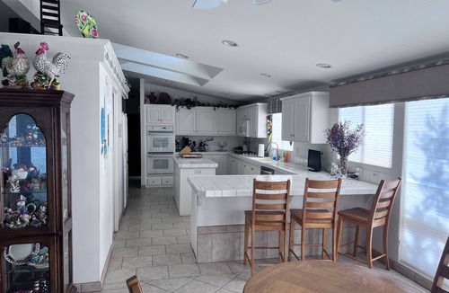 Blythe House | Spacious Waterfront House on The Colorado River with your own Dock and Beach!