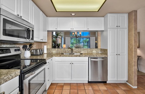 La Quinta House | Spectacular PGA West Stadium Course, Pond Front, Gas BBQ, Steps to Pool and Spa