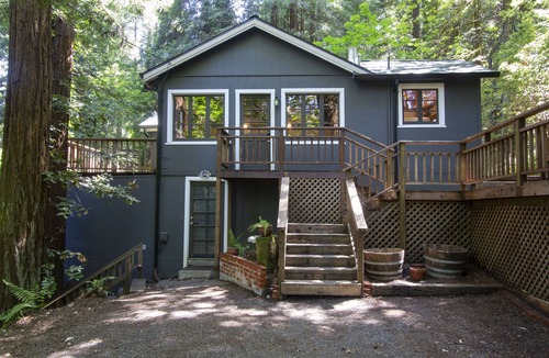 Monte Rio Cabin | Stairway to Haven ~ Family Cabin in Monte Rio