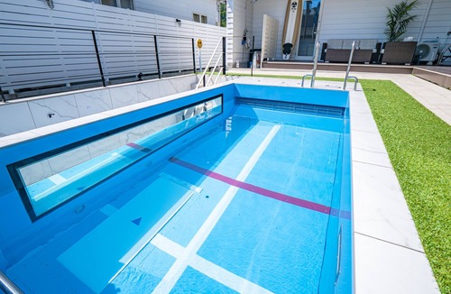Aoshima Onsen House | Standard Plan Completely Private Relax in a flowing water pool sauna and golf SL an active bas/Miyazaki Miyazaki