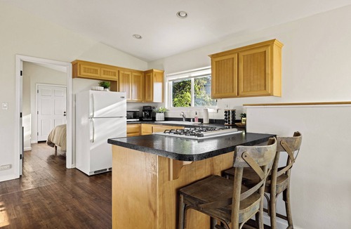 San Luis Obispo House | Stay Hacienda - 2br 1B Modern Farmhouse Style in Wine Country