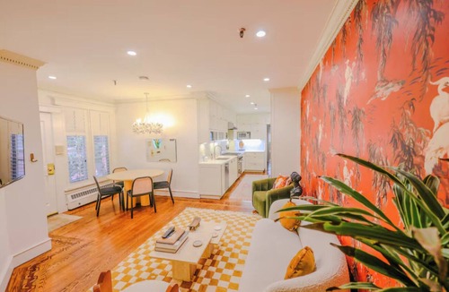 Lower Nob Hill Condo | Stay in iconic historical 2 BD/1 BA flat in the heart of San Francisco