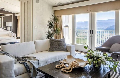 Yountville Hotel | Sttupa Estate Napa Valley