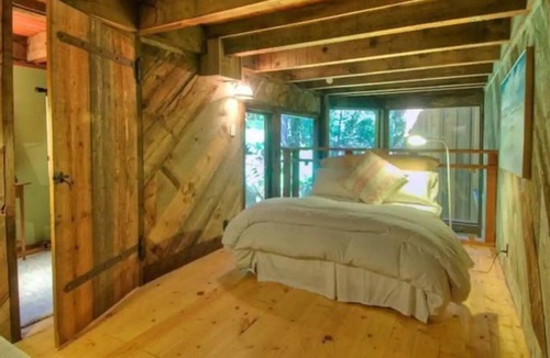 Mill Valley House | Stunning Chalet in Mill Valley Redwood Forest