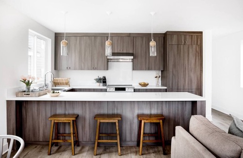 West Newport House | Stylish 4BD/4BA A/C Private Rooftop Patio Bikes WiFi 2-Car Parking!