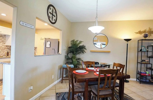 Cathedral City Condo | Stylish Condo with Golf Course Views