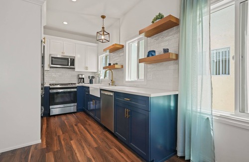 Hermosa Beach House | Stylish Retreat by Hermosa Pier