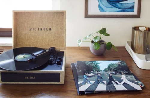 Fisherman's Wharf Hotel | Stylish Retreat Near Pier 39 | Bikes, Vinyl Player & Wine Hour