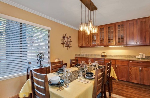Zephyr Cove House | Summer in Tahoe, Private neighborhood, Near, Lake, Beach, Pool,downtown&FUN 8max