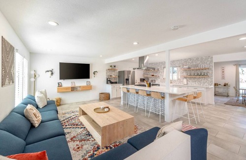 Desert Park Estates House | Sunny Vista | Pool + Spa w/Mountain Views