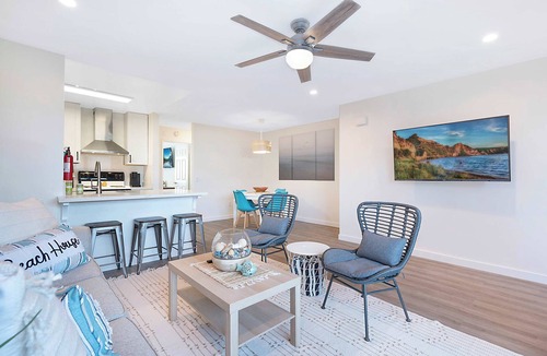 South Oceanside Condo | Sunrise & Sunset by the Sea 812-1