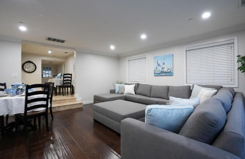 Hermosa Village House | Sweet 5 Bedroom, 4 Bath Pool Home 1/2 Mile Walk To Disney