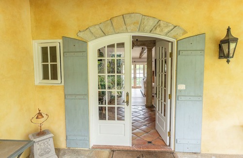 Goleta House | Terrific 4-bedroom Estate Retreat in quaint Goleta perfect for families