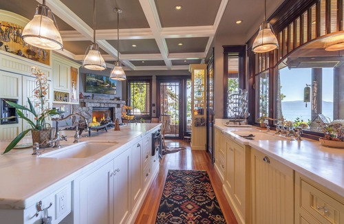 Carnelian Bay House | Tewesi Manor | Historic Tahoe Lakefront w/Private Pier