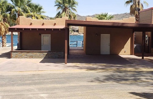 Parker Dam Villa | The Beachfront Villa 13