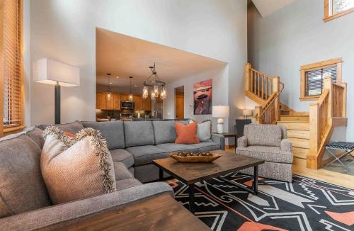 Truckee House | The Cottages, Summer Escape - Golf, Pool & Family Fun - 2-Bedroom