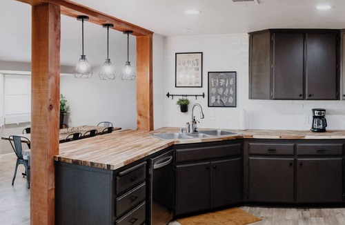 Springville House | The Farmhouse at Mt. Dennison/Entire Home In Balch Park 2 Mi From Sequoia Forest