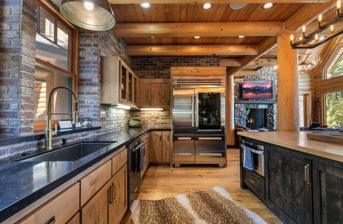 Ponderosa Palisades House | The Gather House at Schaffer's Mill, Golf and Club Amenities + Hot Tub!