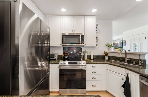 Summerland Condo | The Lookout at Summerland | The Chosen Collection
