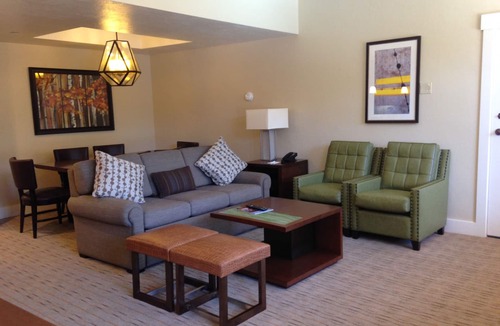 South Lake Tahoe Resort | The Marriott Grand Residence Luxury Resort & Convenient Location=Fun made easy!