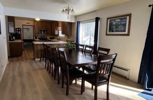 Lower Kingsbury House | The Meadow Drive Home In Beautiful Lake Tahoe Nevada, easy access