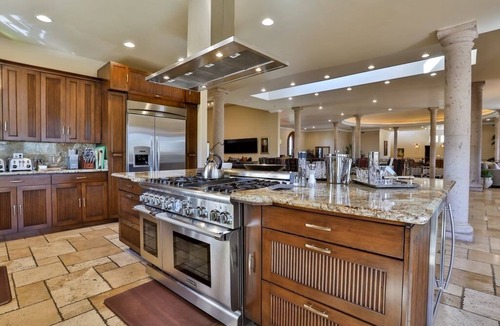 Indio House | The Palm Palace - Live like Royalty in this 8,000 sq.ft Mansion by Empire Polo!