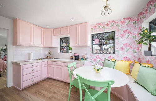 El Centro House | " The Petunia" Perfect 2-bedroom house with AC centrally located in El Centro