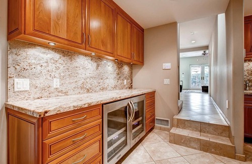 South Mission Beach House | The Ritzy Beachcomber - A/C, parks 4, huge private patio, and much more.