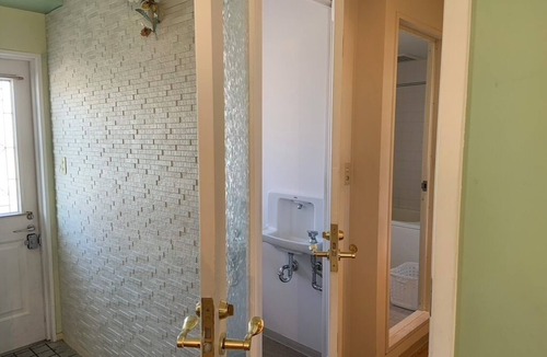 Kawaguchi Apartment | THE SECRET BASE, Spacious 2DK with Big Kitchen, 5 Guests, 13min to Kawaguchi Sta.