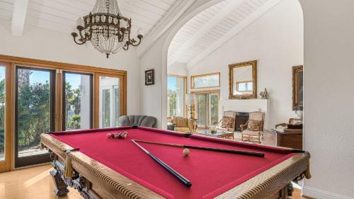 Escondido Villa | The Tennis Ranch by AvantStay
