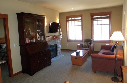 Olympic Valley Condo | The Village at Palisades Tahoe 2 Bedroom, 2 Bath, Condo for Rent