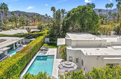 Sonora Sunrise House | The White House Private Palm Springs Retreat