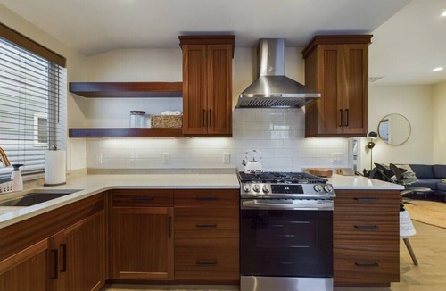 Arcata House | The Yellow Doors `B`