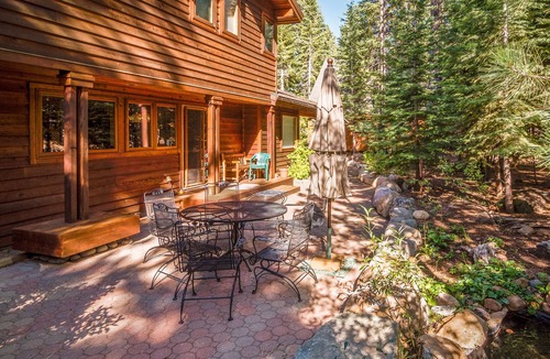 Truckee House | This Is The House You're Looking For: Elegant, Comfortable, and Spacious