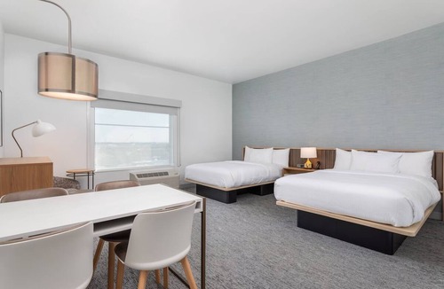 Florida Center Hotel | TownePlace Suites Orlando SW | 2 Queen Beds | Minutes to Universal & Parks