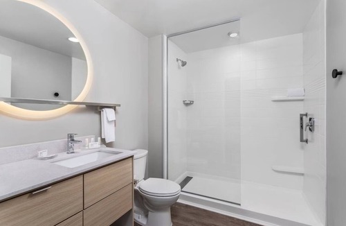Florida Center Hotel | TownePlace Suites Orlando SW | 2 Queen Beds | Minutes to Universal & Parks