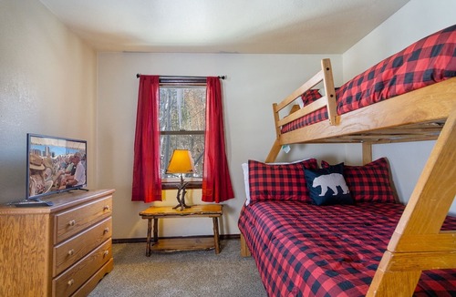 The Village Cabin | Trail Blazer Cozy Family Cabin- Downtown Village Location- Hot Tub- Pool Table